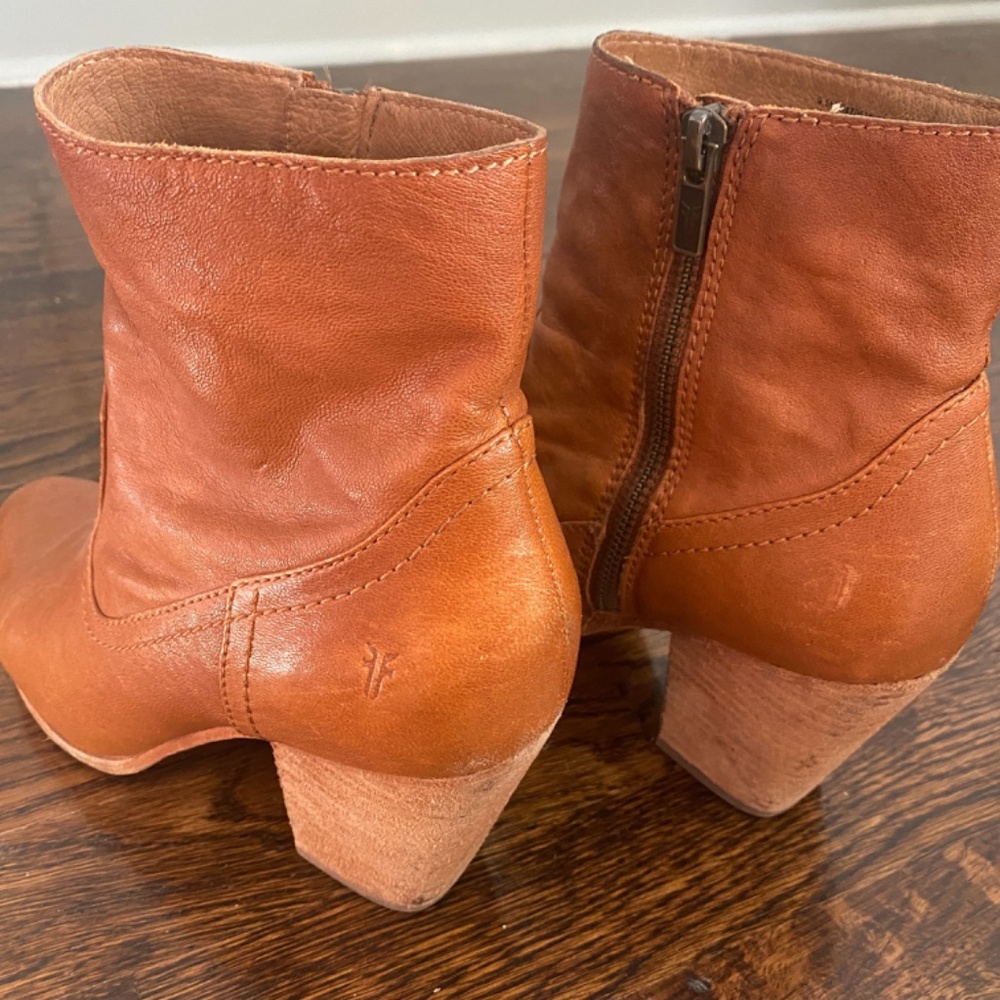 Frye Essa Bootie - Picture 8 of 9